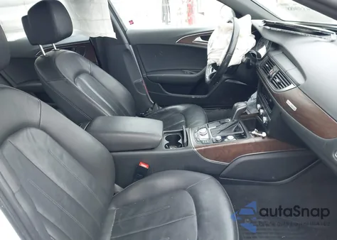 2016 Audi A6 2.0T Premium Plus z USA, uszkodzony, nr VIN WAUGFAFC2GN164171